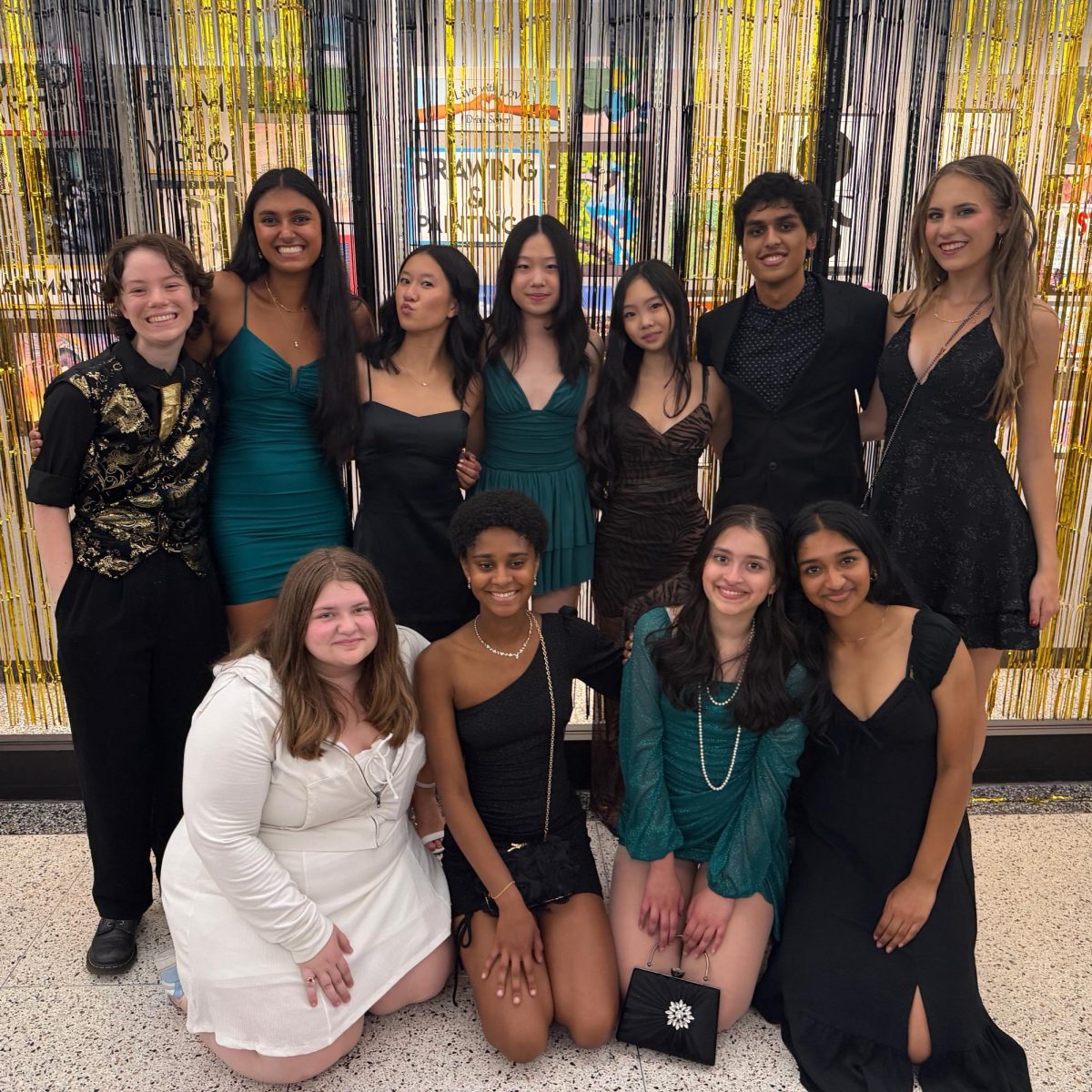 Senate members at the 2025 Homecoming Dance. 